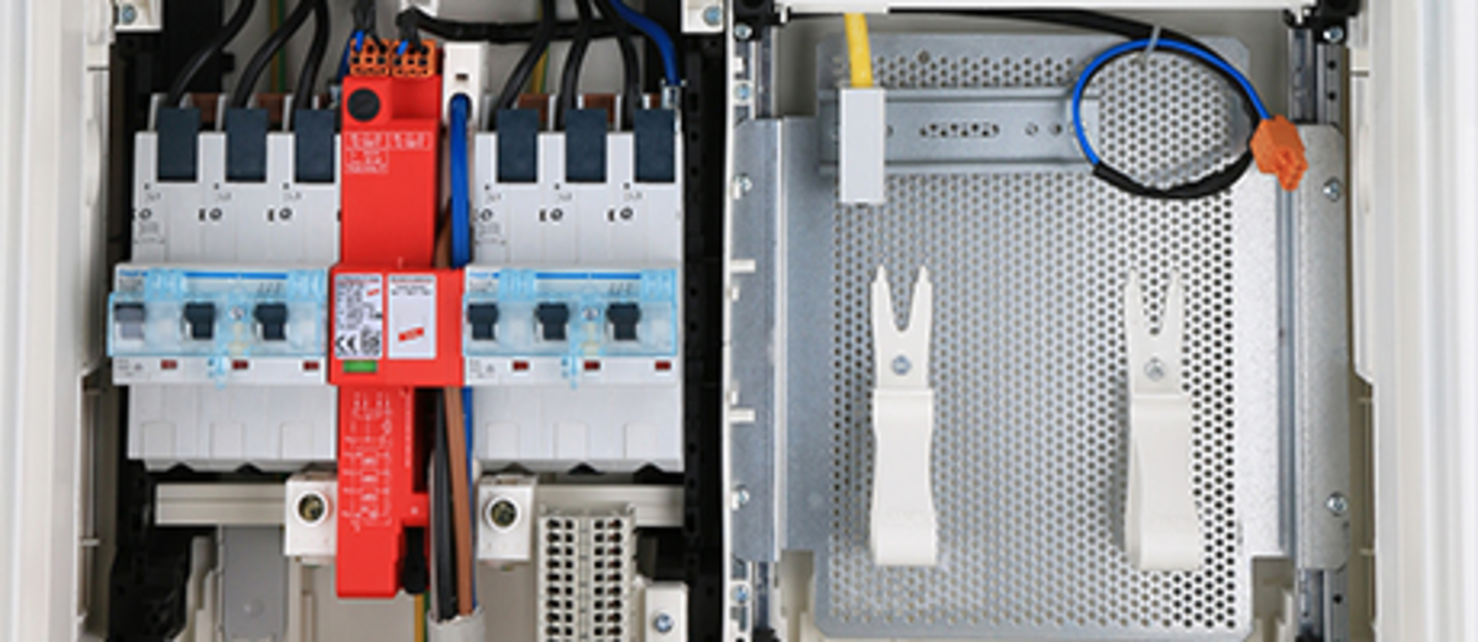 Hausanschluss, Zähler und Unterverteiler bei Bodem-Elektro-Elektronik GmbH in Gutenborn
